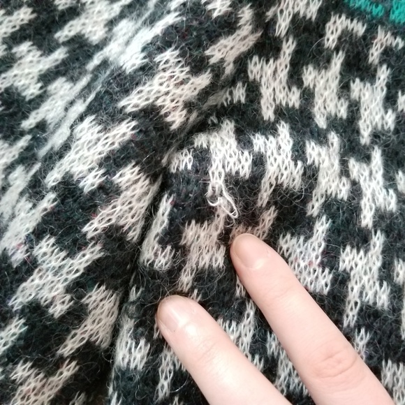 [Vintage] Jaeger Mohair & Wool Blend Sweater - Picture 7 of 8